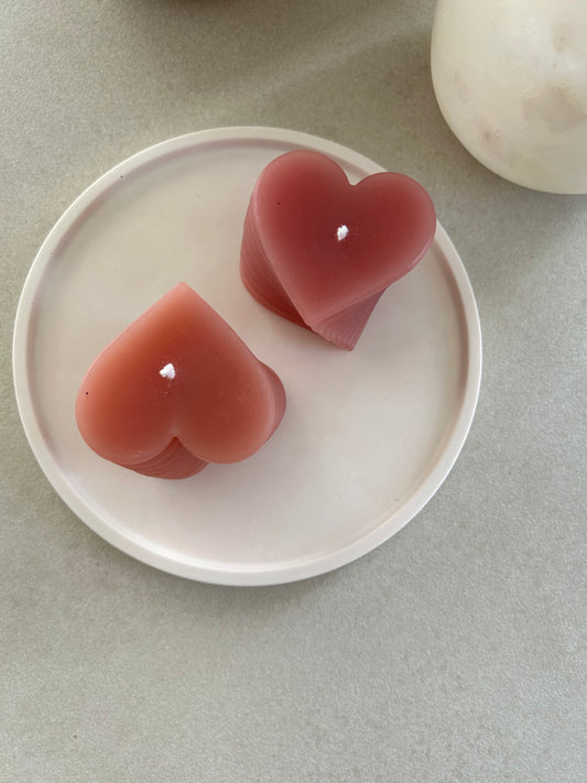 Heart-shaped ribble candle